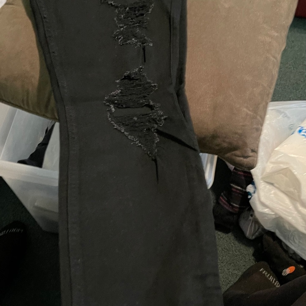 HOLLISTER SIZE 15L RIPPED STYLE - Picture 6 of 12